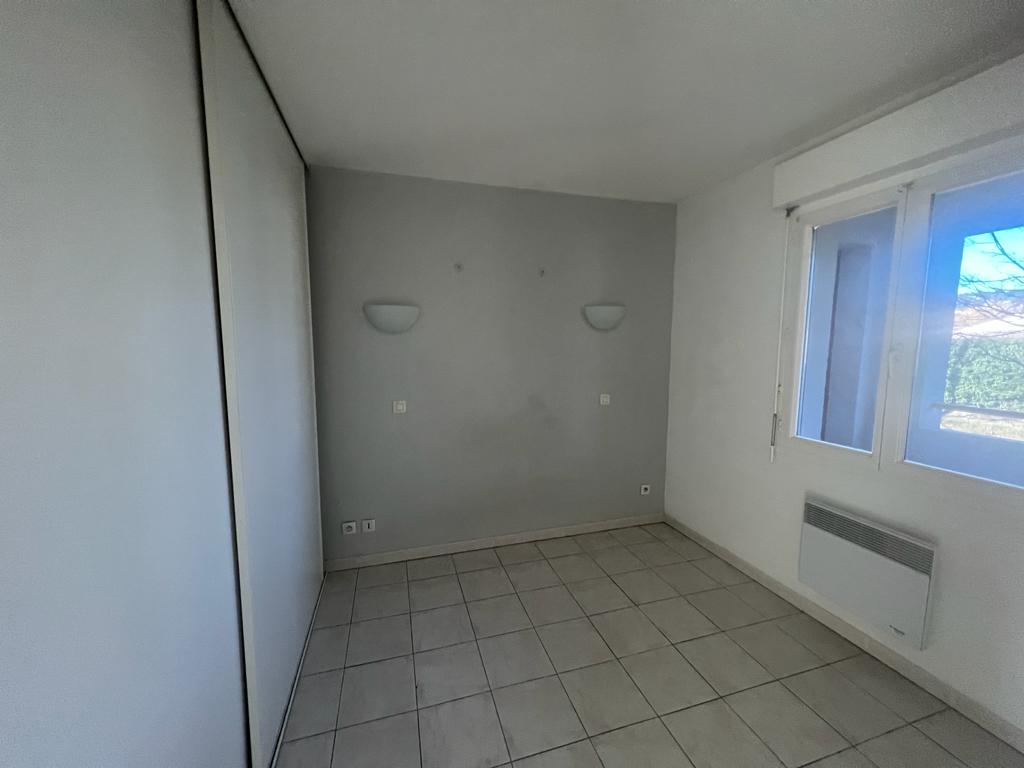 Appartement T2- 32,23m² - Manosque - Réf. 222 - Photo 4